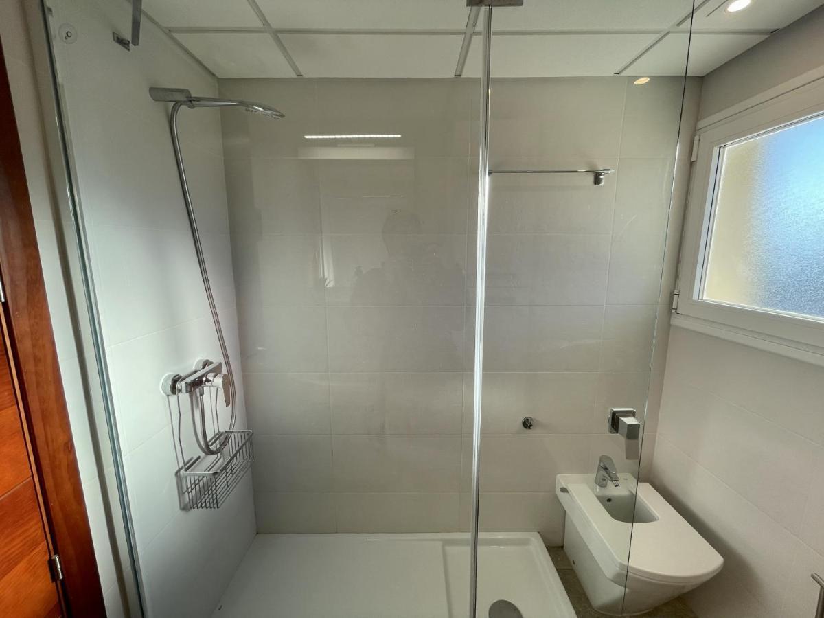 Exclusive Beachfront Apartment Torremolinos - Pool - Paddle - Tenis - Wifi - Central Aircon Exterior foto