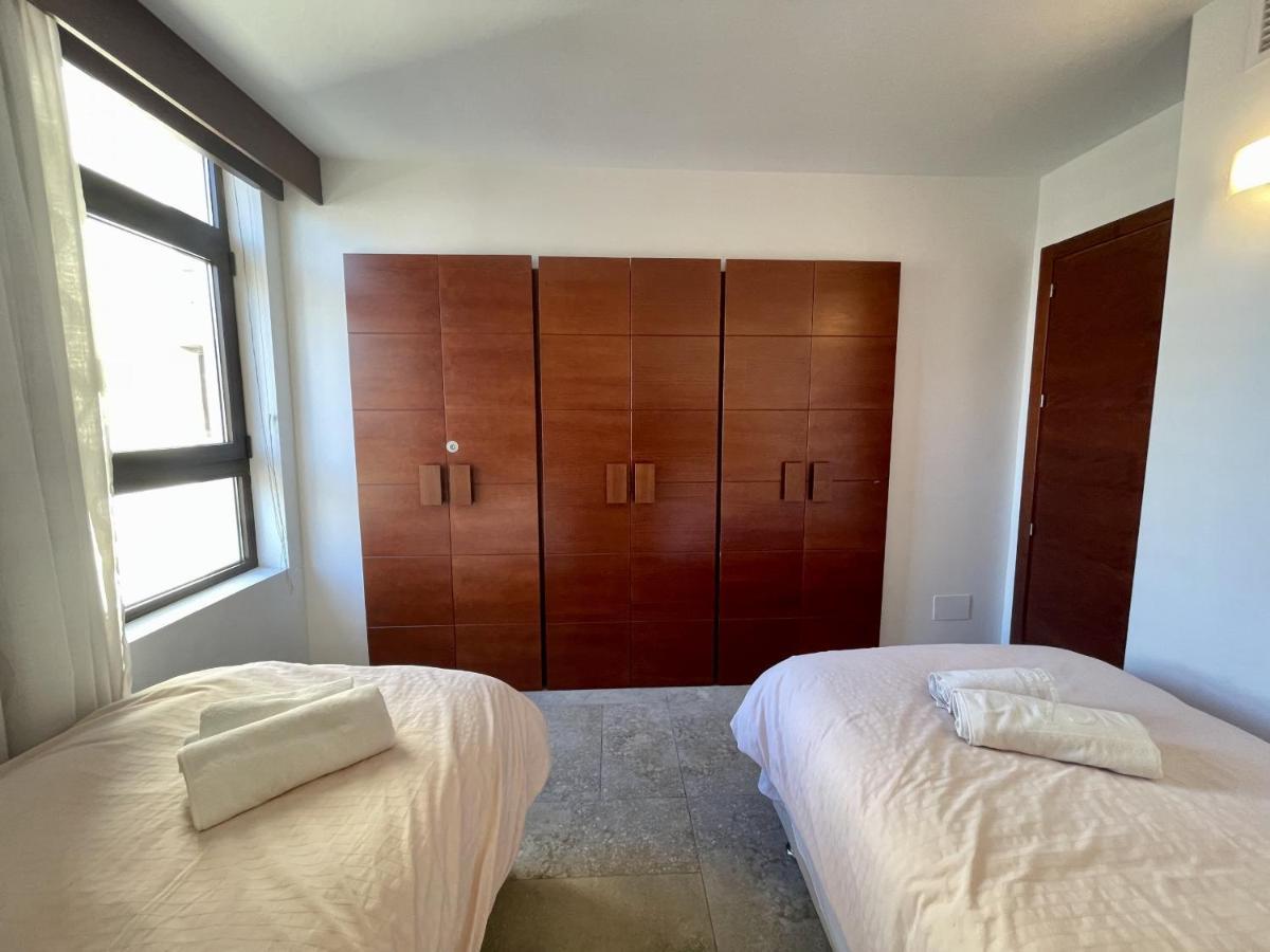 Exclusive Beachfront Apartment Torremolinos - Pool - Paddle - Tenis - Wifi - Central Aircon Exterior foto
