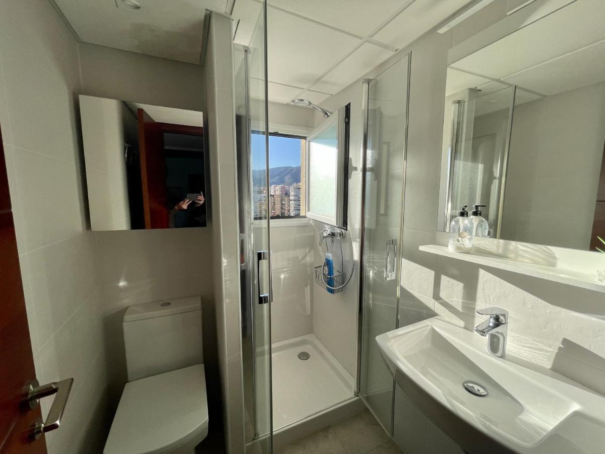 Exclusive Beachfront Apartment Torremolinos - Pool - Paddle - Tenis - Wifi - Central Aircon Exterior foto